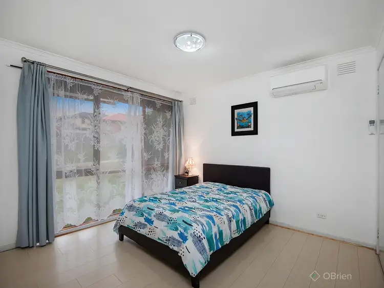 Sixth view of Homely house listing, 3 Ester Close, Endeavour Hills VIC 3802