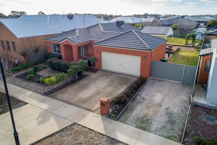 4 Coulson Place, Echuca VIC 3564