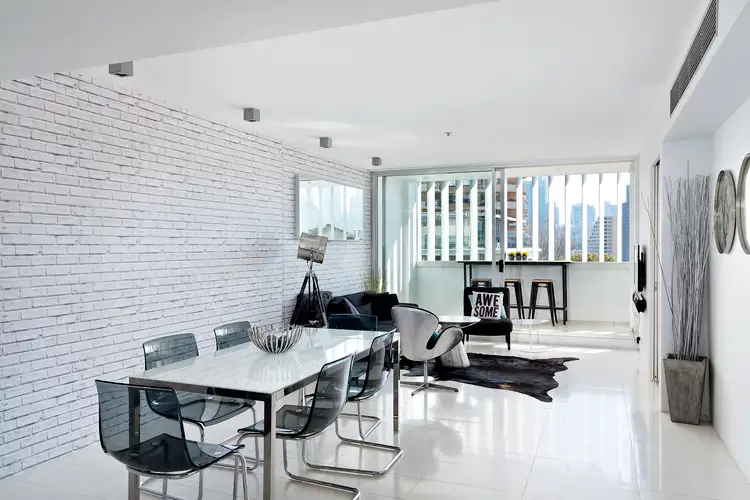 410/227 Victoria Street