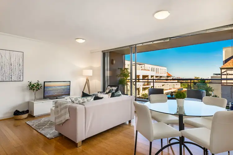 Main view of Homely apartment listing, 303/88 Vista Street, Mosman NSW 2088
