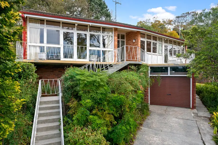 290B Eastern Valley Way, Middle Cove NSW 2068