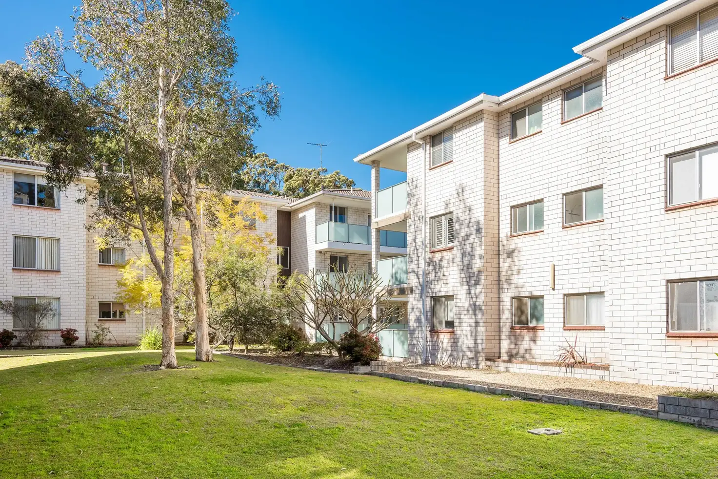 Main view of Homely unit listing, 20/24-28 Port Hacking Road, Sylvania NSW 2224