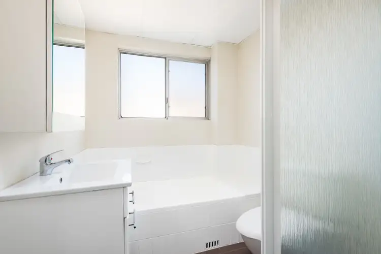 Fifth view of Homely unit listing, 20/24-28 Port Hacking Road, Sylvania NSW 2224