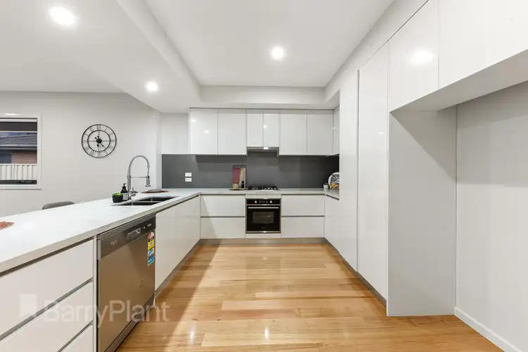 Fourth view of Homely townhouse listing, 2/104 George Street, St Albans VIC 3021