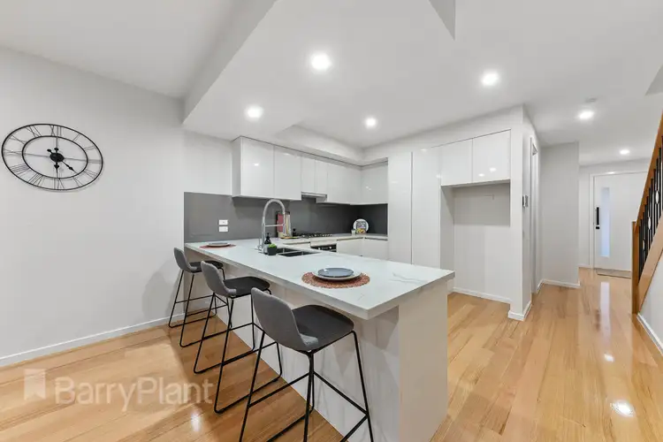 Fifth view of Homely townhouse listing, 2/104 George Street, St Albans VIC 3021