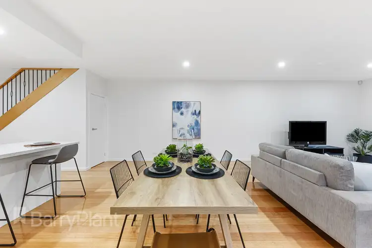 Seventh view of Homely townhouse listing, 2/104 George Street, St Albans VIC 3021