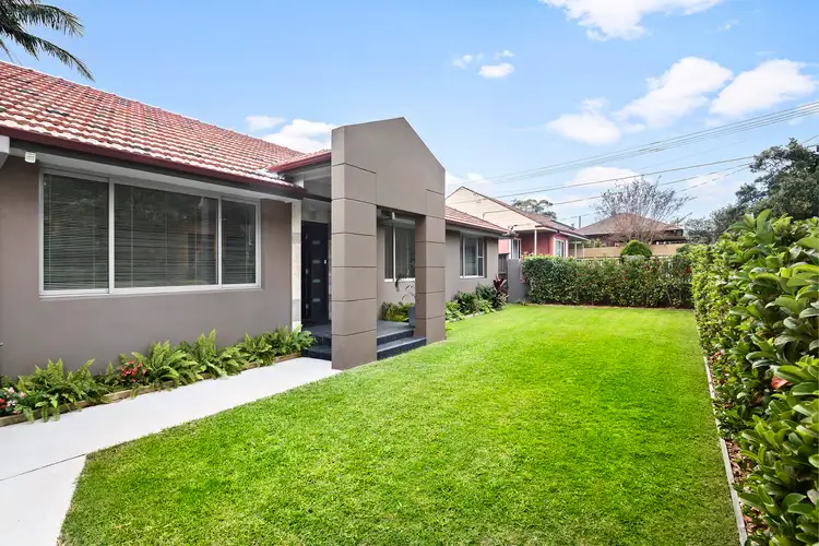 4 Alan Avenue, Seaforth NSW 2092