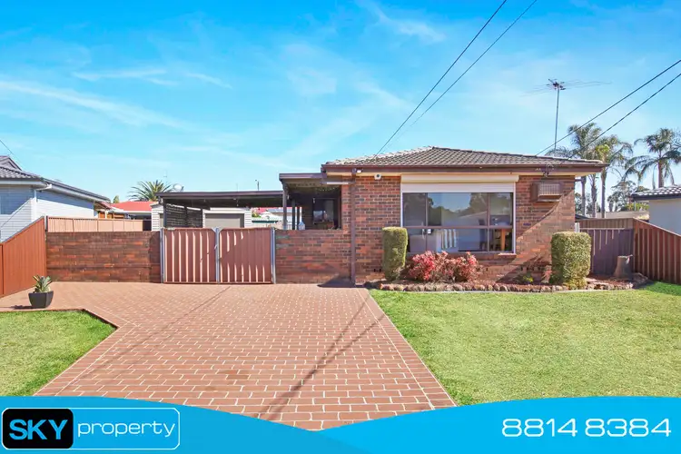 7 Miax Place, Dharruk NSW 2770
