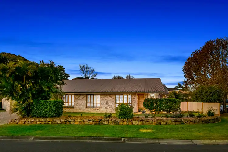 Second view of Homely house listing, 2 Van Dyck Rise, Mackenzie QLD 4156