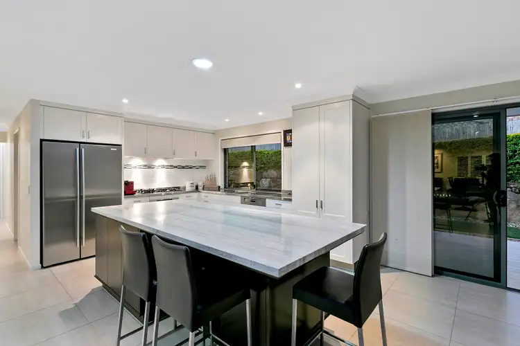 Fifth view of Homely house listing, 2 Van Dyck Rise, Mackenzie QLD 4156