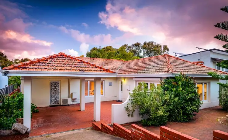 7 Winmarley Street, Floreat WA 6014