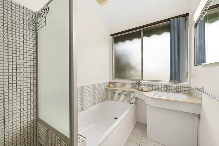 Sixth view of Homely house listing, 5 Milford Place, Bundoora VIC 3083