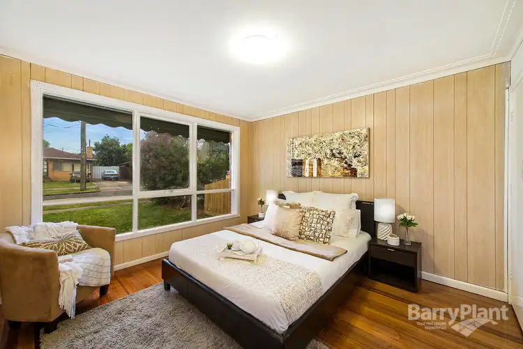 Fifth view of Homely house listing, 28 Norfolk Crescent, Bundoora VIC 3083