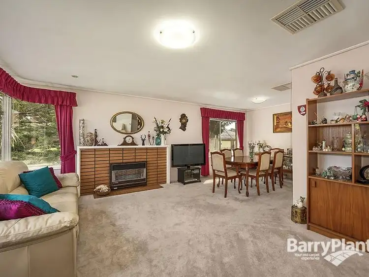 Second view of Homely house listing, 2 Avon Court, Bundoora VIC 3083