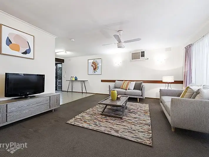 Second view of Homely house listing, 5 Larkin Court, Bundoora VIC 3083