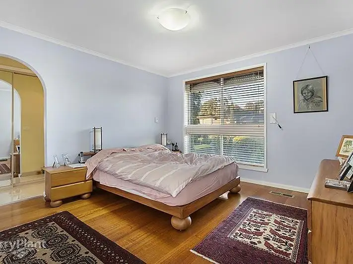 Sixth view of Homely house listing, 5 The Rameo, Bundoora VIC 3083