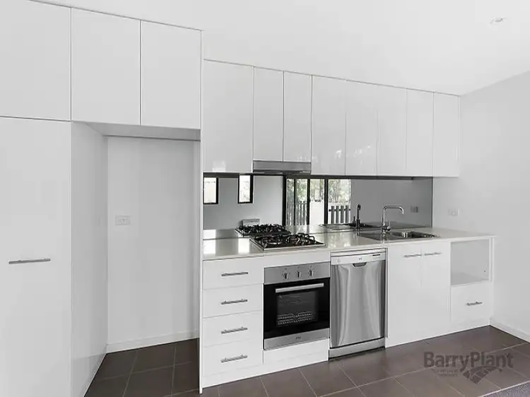 Second view of Homely house listing, 2/23 Princeton Terrace, Bundoora VIC 3083
