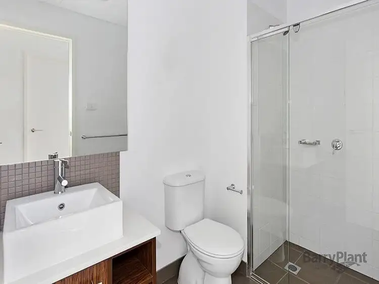 Fourth view of Homely house listing, 2/23 Princeton Terrace, Bundoora VIC 3083