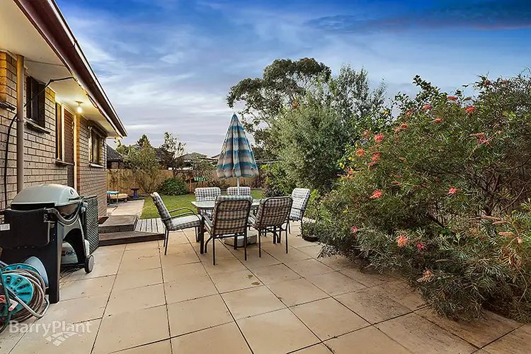 Fifth view of Homely house listing, 4 Dryden Court, Bundoora VIC 3083