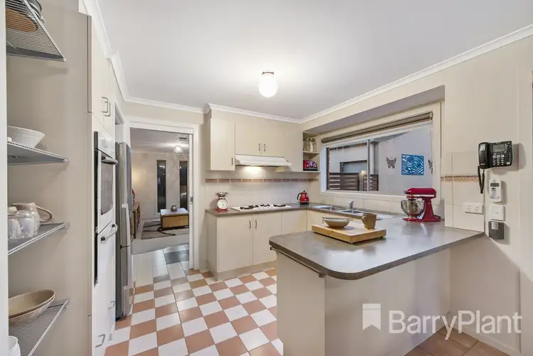 Fifth view of Homely house listing, 7 Sark Court, Hoppers Crossing VIC 3029