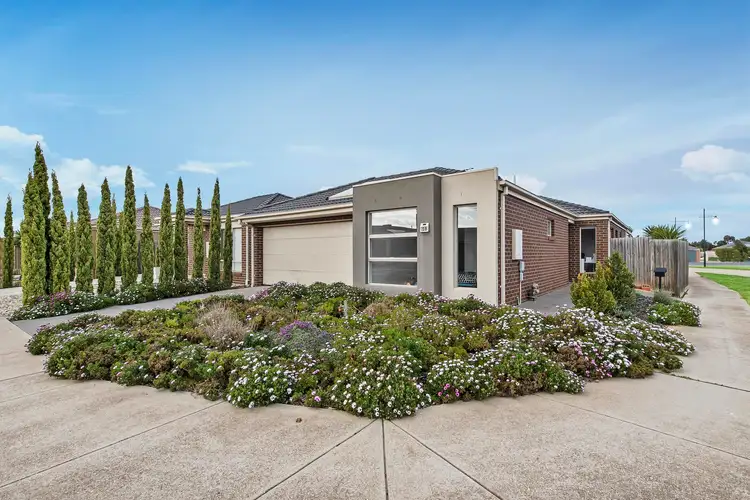 59 Peter Pan Crescent, Kurunjang VIC 3337