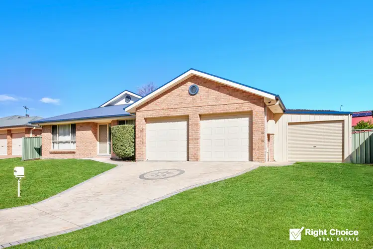 11 Chinchilla Way, Albion Park NSW 2527