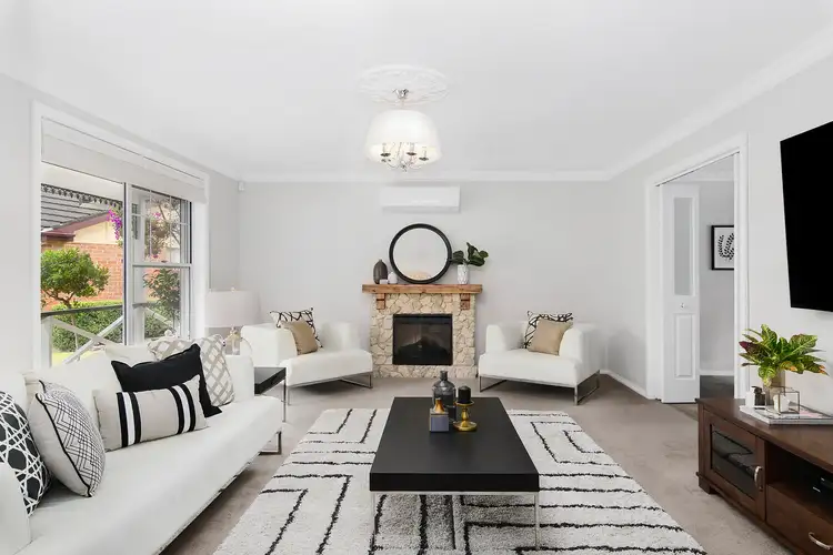 9 Wychwood Place, Castle Hill NSW 2154