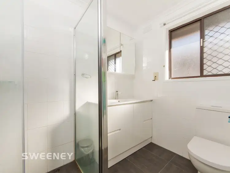 Fifth view of Homely house listing, 16 Harcourt Avenue, St Albans VIC 3021