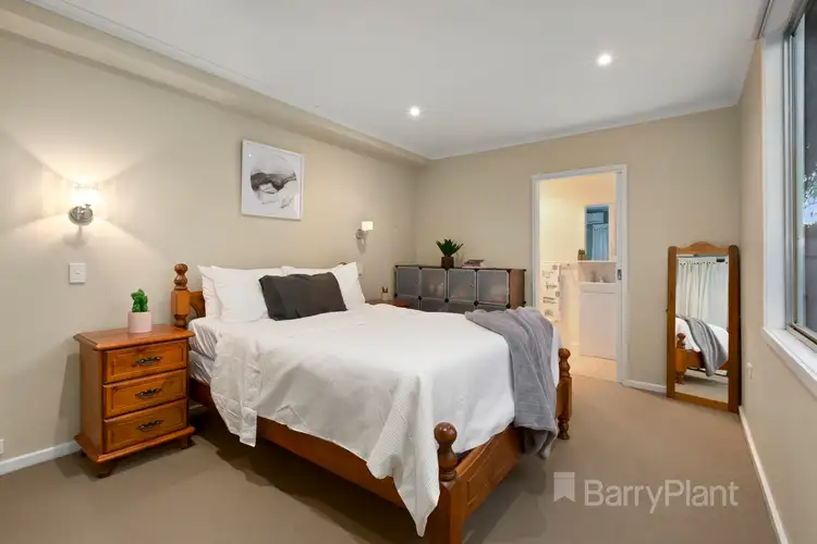 Sixth view of Homely house listing, 17 Yaltara Avenue, Bundoora VIC 3083