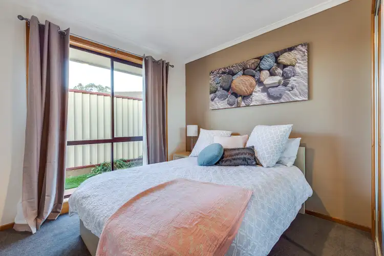 Sixth view of Homely house listing, 10 El Golea Mews, Keilor Downs VIC 3038