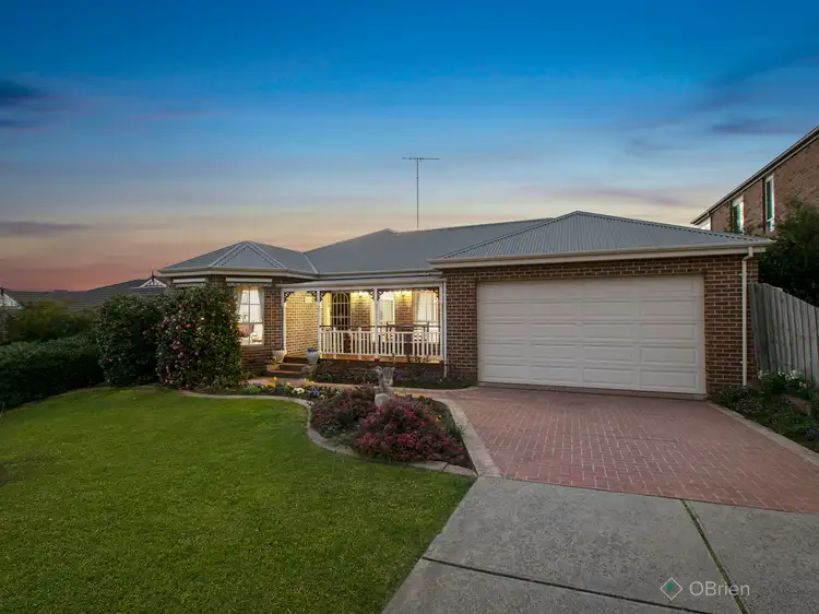 44 Grantham Crescent, Berwick VIC 3806