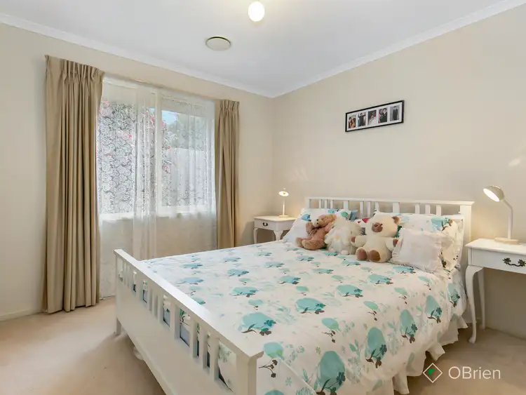 Sixth view of Homely house listing, 5 Condor Court, Frankston VIC 3199