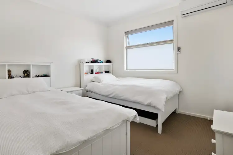 Sixth view of Homely house listing, 20 Ivy Place, Craigieburn VIC 3064