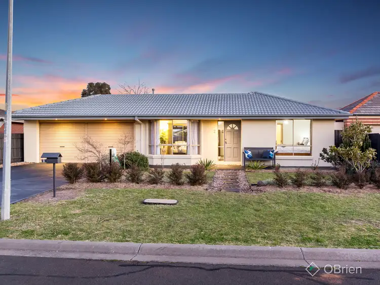 2 Leslie Court, Hillside VIC 3037
