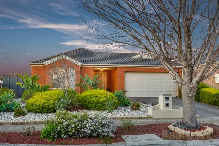 68 Clarendon Wynd, Caroline Springs VIC 3023