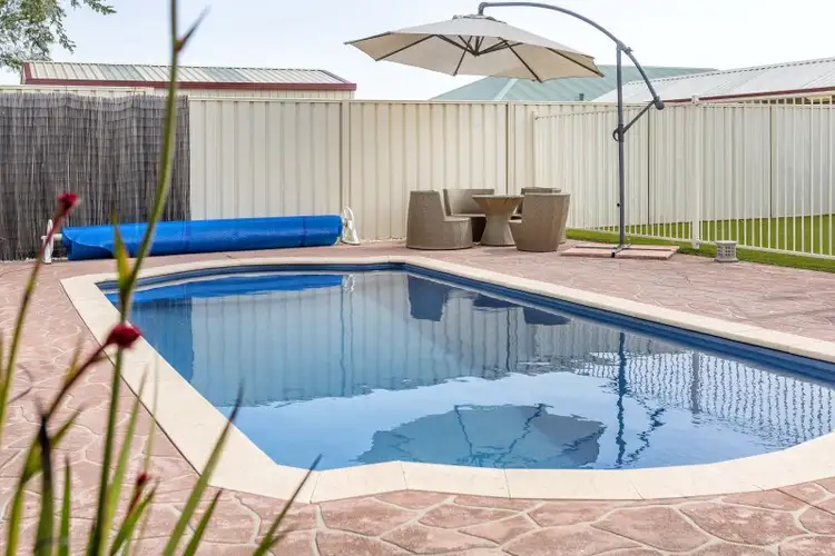 10 Irene Mc Cormack Way, Queens Park WA 6107