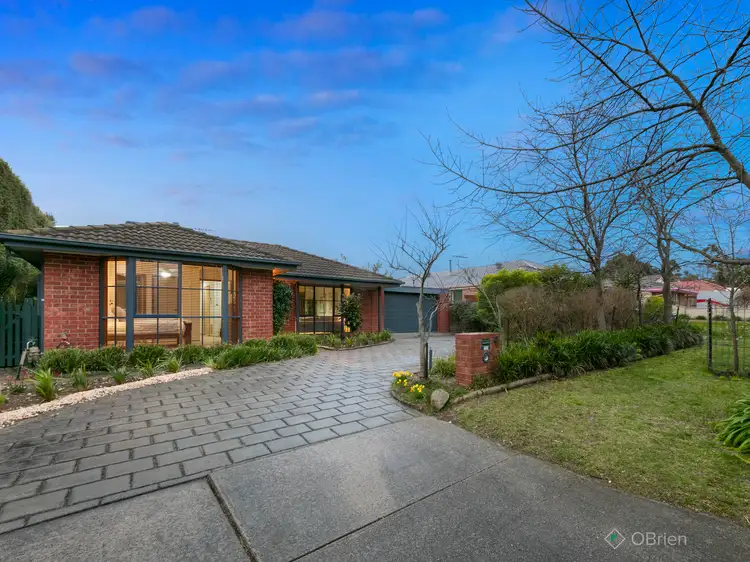 9 Magdalena Place, Berwick VIC 3806