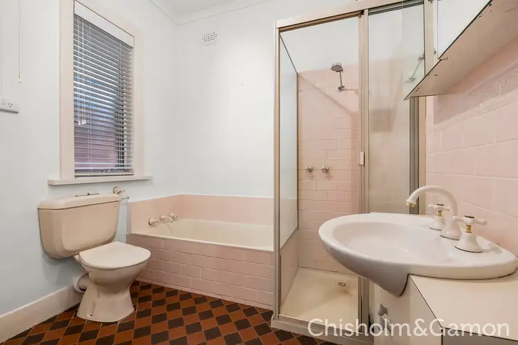 Sixth view of Homely apartment listing, 4/52 Broadway, Elwood VIC 3184