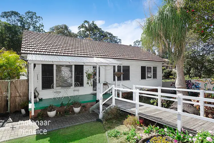 52 Robertson Street, Coniston NSW 2500