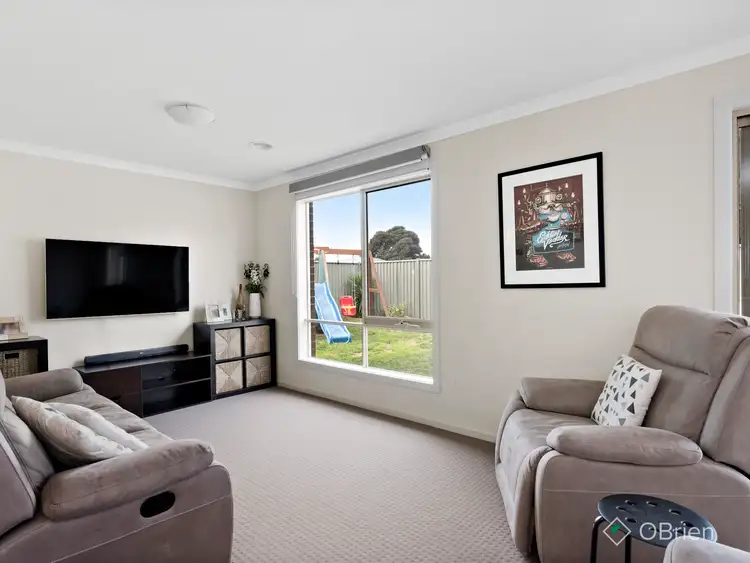 Fifth view of Homely house listing, 15 Barnett Avenue, Carrum Downs VIC 3201