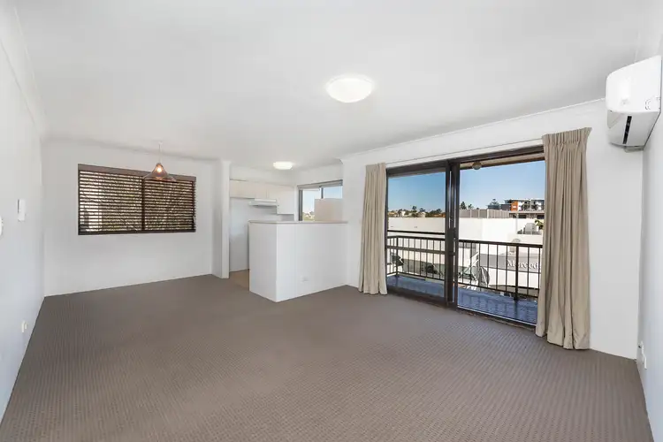 Fourth view of Homely unit listing, 6/27 Harrys Road, Taringa QLD 4068