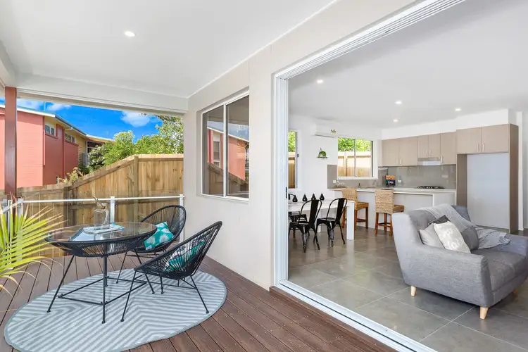 Third view of Homely semi-detached listing, 2/4 Pearse Street, Banora Point NSW 2486