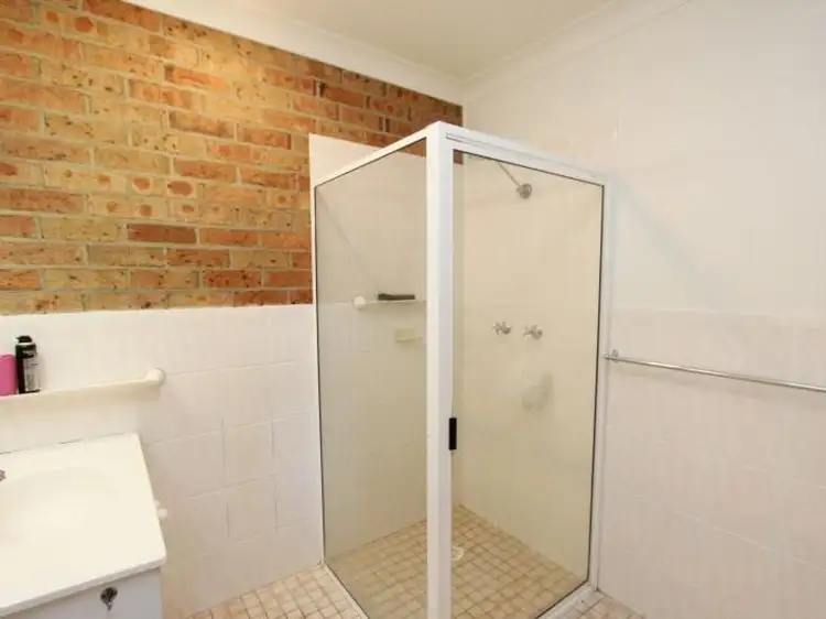 Fifth view of Homely semi-detached listing, 2/33 Chantilly Court, Goulburn NSW 2580