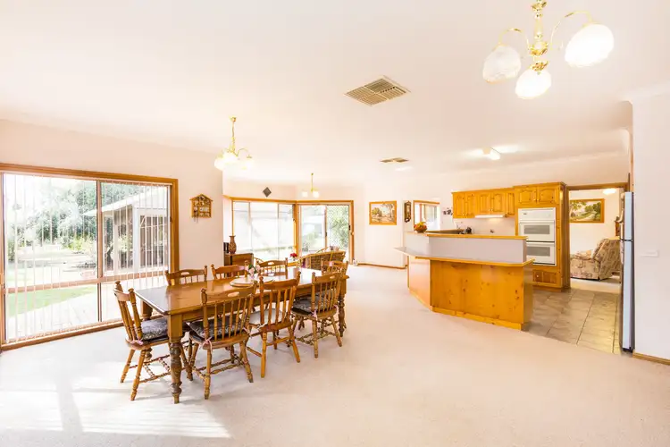 Fifth view of Homely house listing, 117-119 Flora Avenue, Mildura VIC 3500