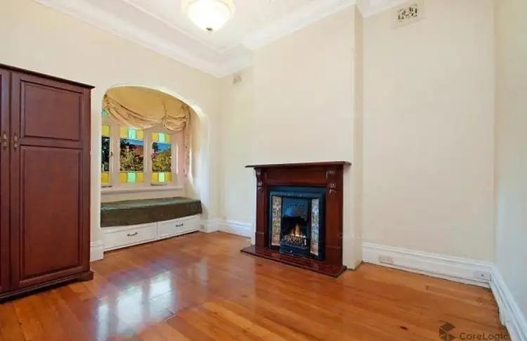 1 Collingwood Street