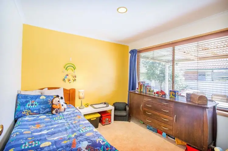 Seventh view of Homely house listing, 25 Azure Drive, Wodonga VIC 3690