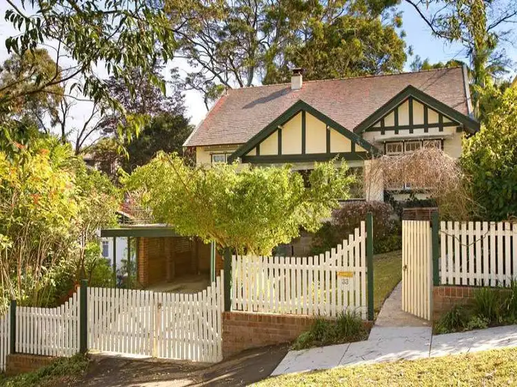 33 Wyvern Avenue, Roseville NSW 2069