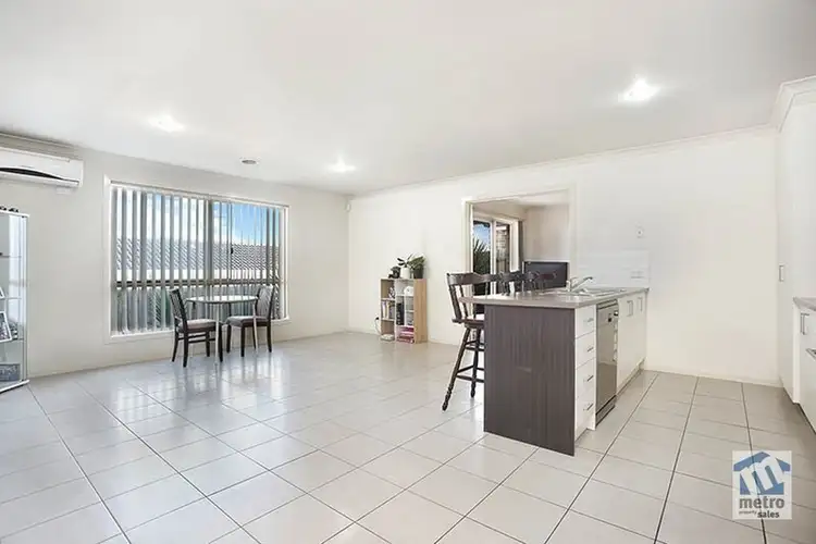 Third view of Homely house listing, 14 Alapont Close, Pakenham VIC 3810