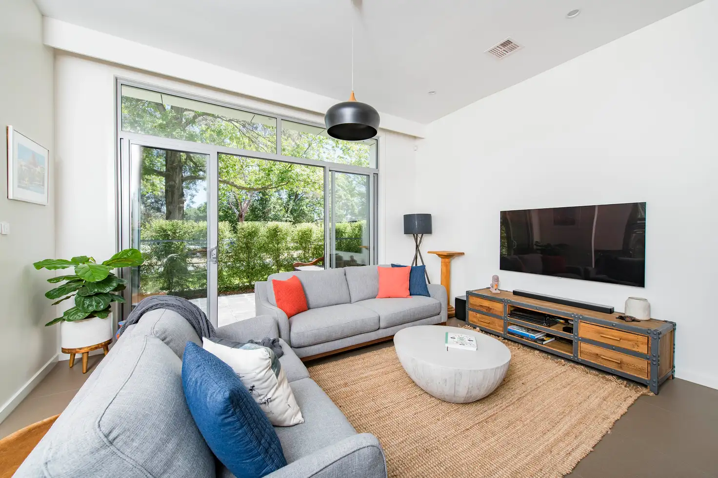 Main view of Homely townhouse listing, 3/50 Boolimba Crescent, Narrabundah ACT 2604