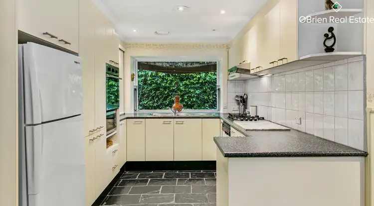 Third view of Homely house listing, 5 Miranda Place, Frankston VIC 3199